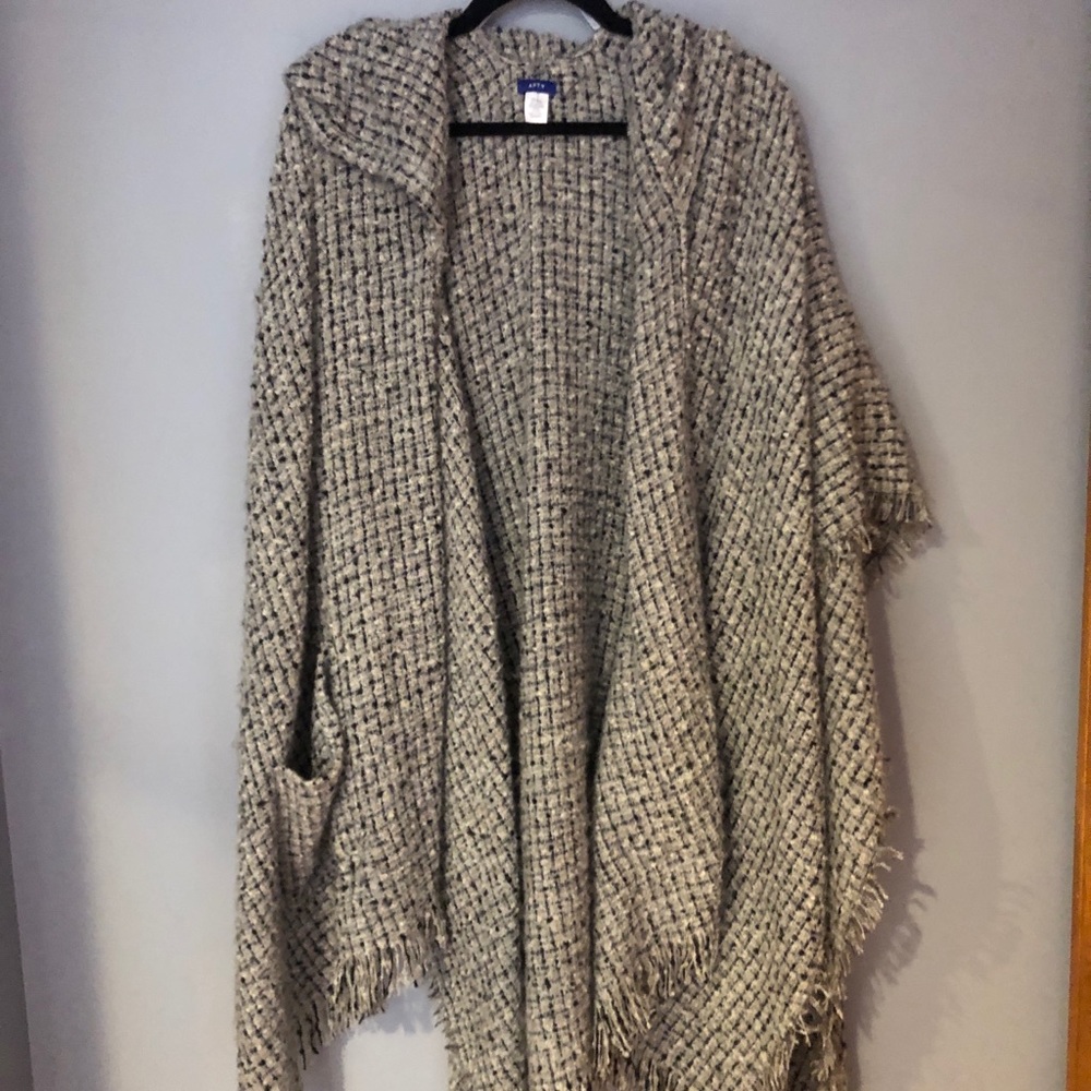 Cute grey cardigan